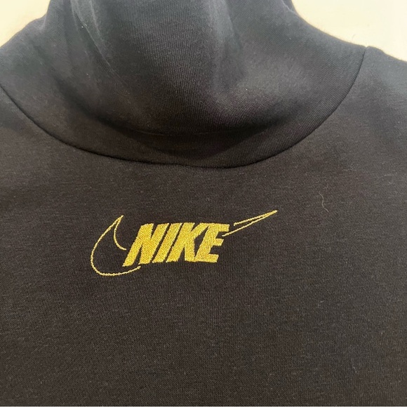 Nike | SPORTSWEAR CLUB FLEECE | GIRLS | SMALL | NWT | 2 sweatshirts included - Picture 3 of 14